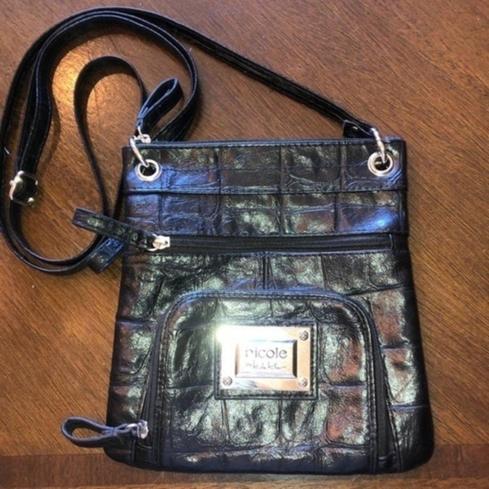 Nicole Miller Black Embossed Faux Leather Crossbody Adjustable Strap Purse - Picture 2 of 5